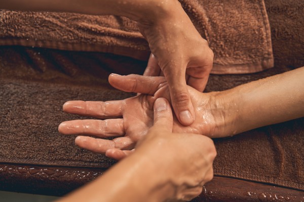 Short Hand Massage